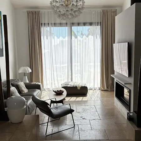 Ostalblanc Belle Contemporaine Avec Piscine Villeneuve-lès-Béziers