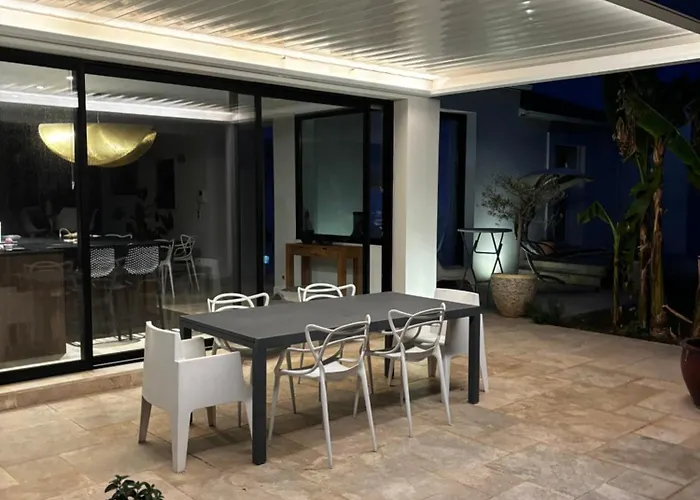 Villa Ostalblanc Belle Contemporaine Avec Piscine *